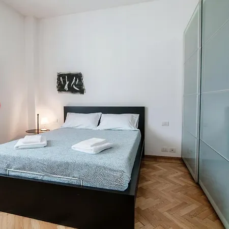Lake View - Downtown Apartment *